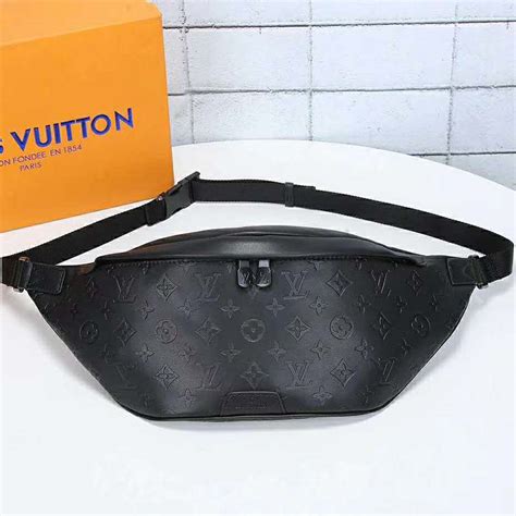 lv bumbag discovery|louis vuitton bum bag 2020.